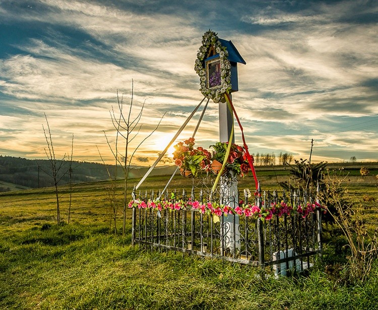 OGŁOSZENIA PARAFIALNE-  VI NIEDZIELA WIELKANOCNA